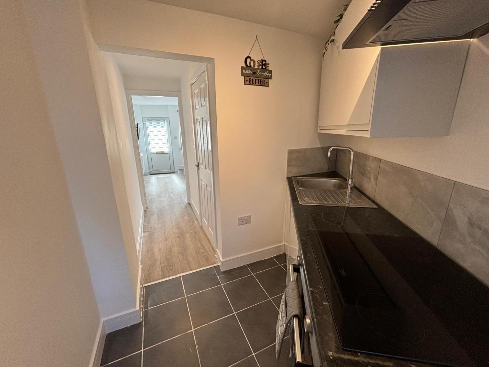 Modern & Cozy Gem - 10Min To City Center - Parking York Extérieur photo
